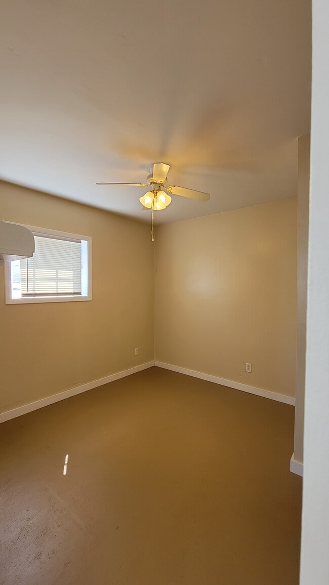 Building Photo - Mink Place Apartments