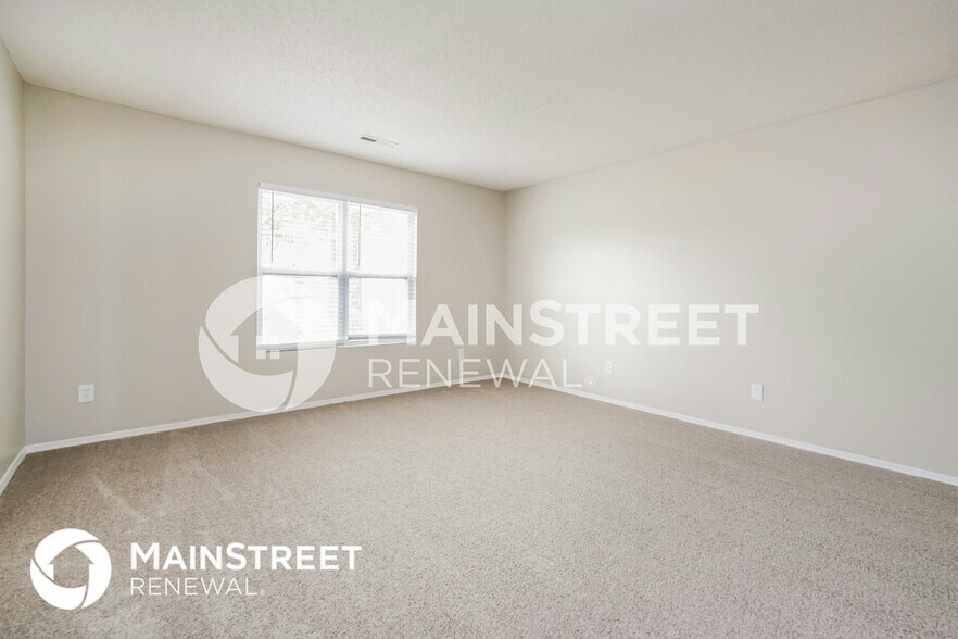 Building Photo - 3009 Van Dorn Rd