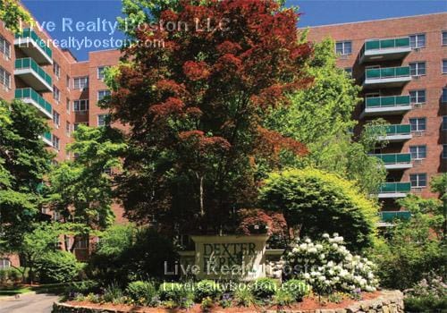 Building Photo - 185 Freeman St