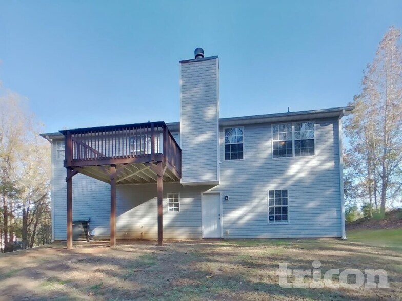 Building Photo - 40 Shenandoah Dr