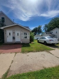 Building Photo - 1120 Pine St