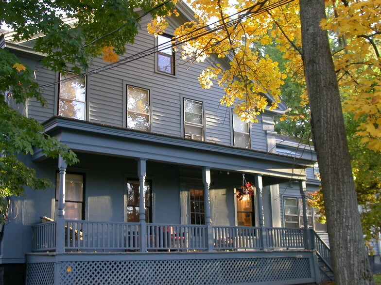 Building Photo - 70 Utica St