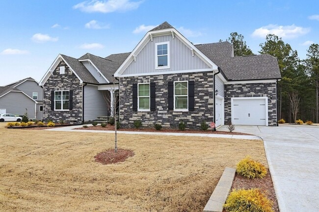 Building Photo - Beautiful New Construction Home - Move In Ready