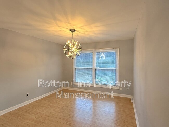 Building Photo - 9419 Brenda Ann Rd