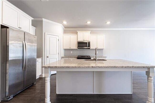 Building Photo - 2414 Morgan Pl Dr