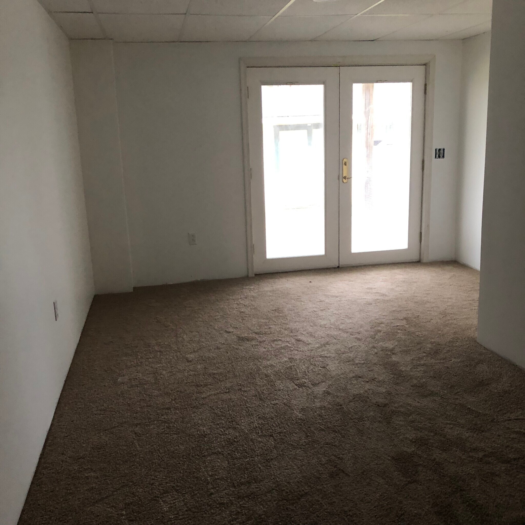 Lower level family game room - 2650 Tamlynn Ct