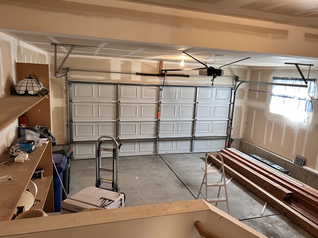 Building Photo - 230 Acacia Dr