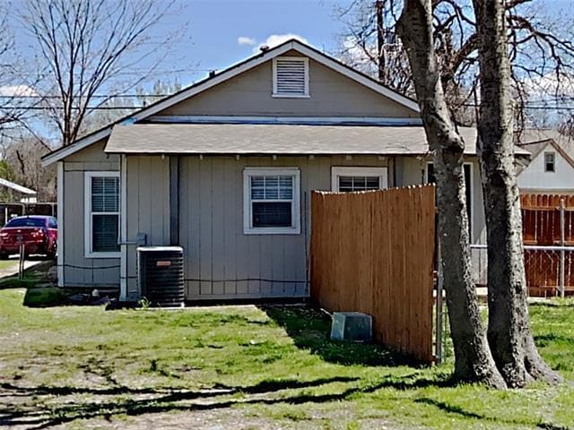 Building Photo - 519 Isbell Rd