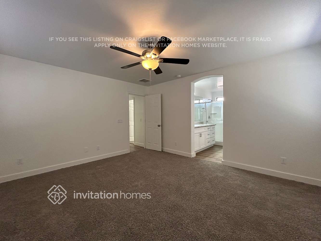 Building Photo - 15572 W Meade Ln