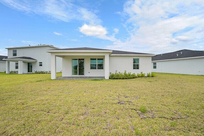 Building Photo - 3581 Angler Dr