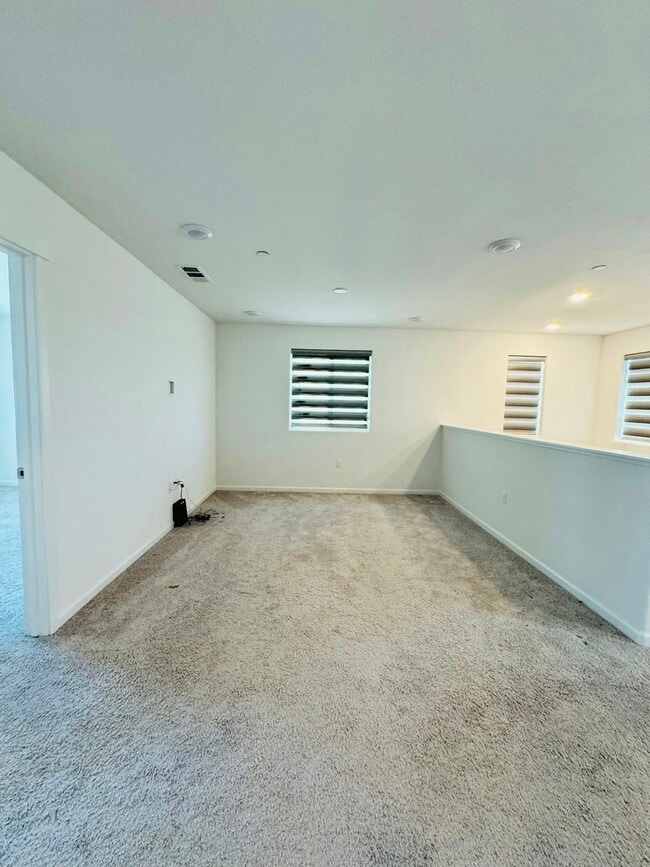 Building Photo - 5348 Knights Valley Ln