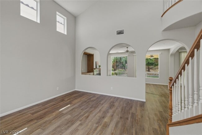 Building Photo - 557 Tecate Valley St