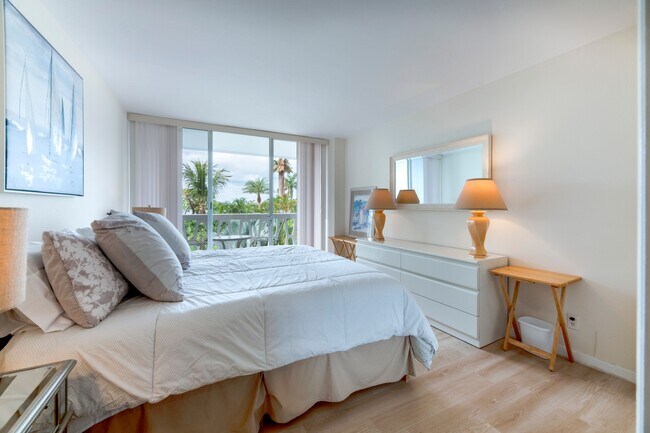 Building Photo - 2505 S Ocean Blvd