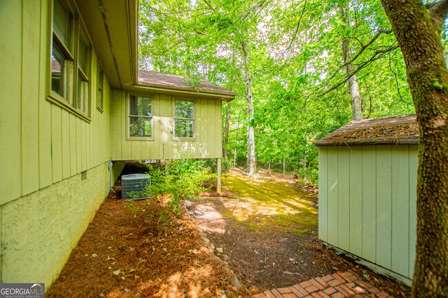 Building Photo - 1499 Stonington Ct