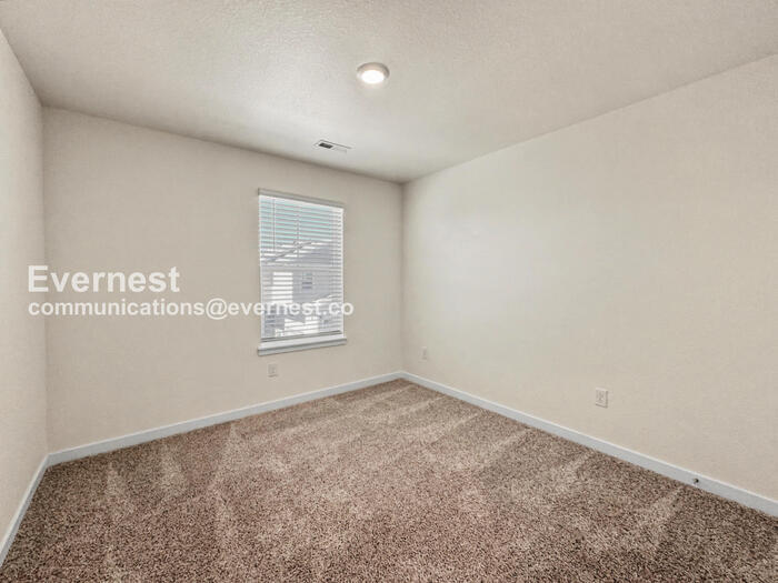 Building Photo - 21894 E 9th Pl