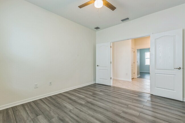 Building Photo - 4318 Teaberry Ln