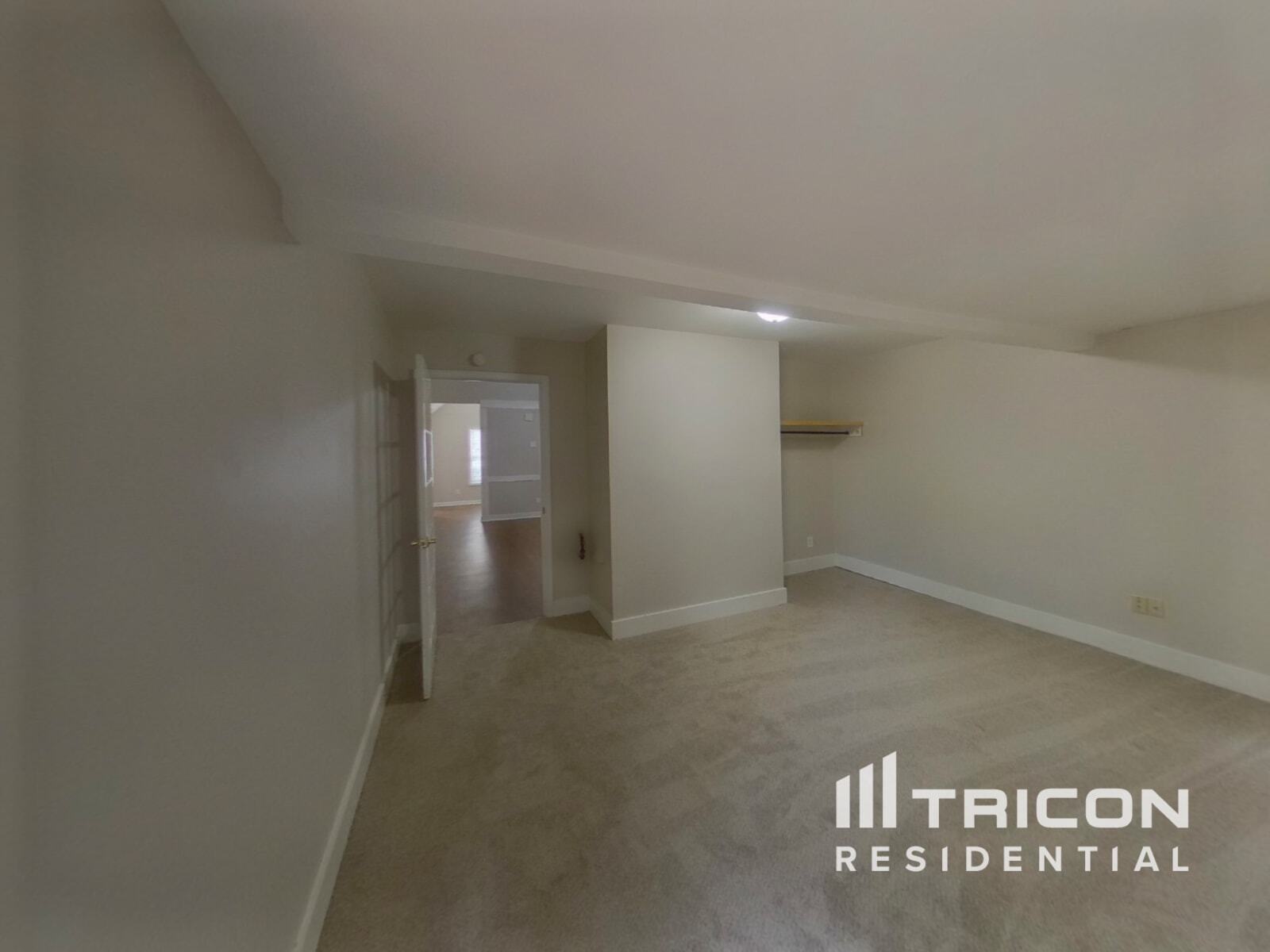 Building Photo - 408 Crested View Dr