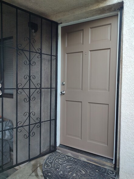 Secure safe quiet - 830 Island Ct