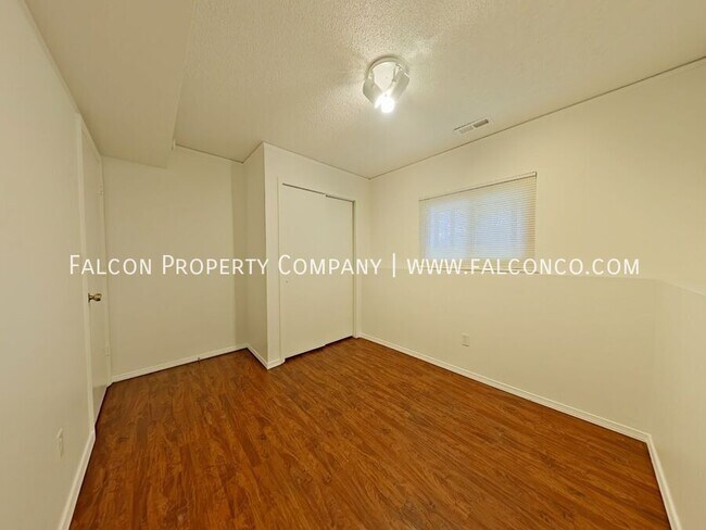 Building Photo - 3930 Beltana Dr