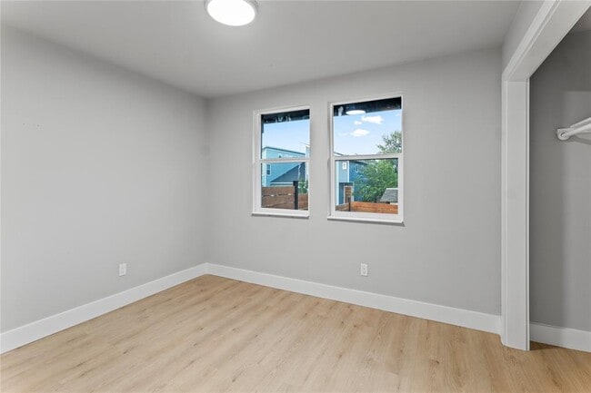Building Photo - 3907 Carmel Dr