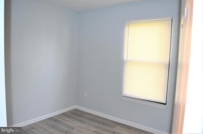 Building Photo - 14903 Neath Ct