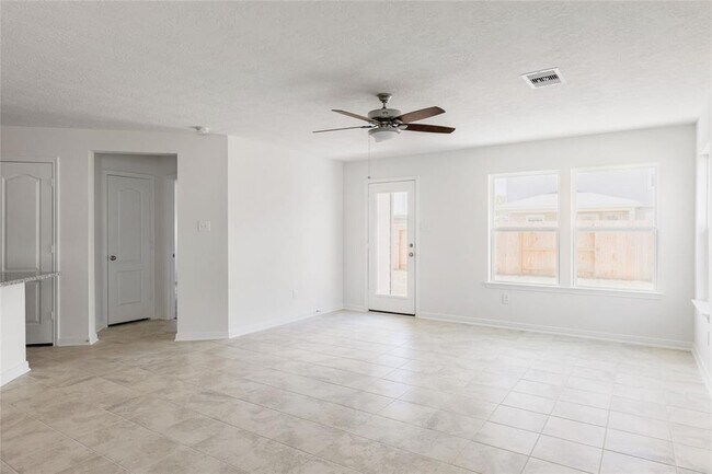 Building Photo - 41607 Sorrel Spring Ln