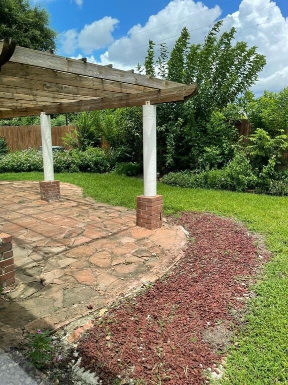 Building Photo - 14622 Vaughnville Dr