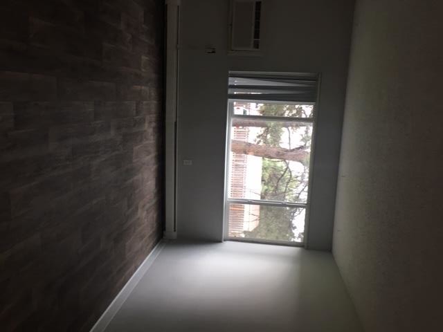 Building Photo - Drexel