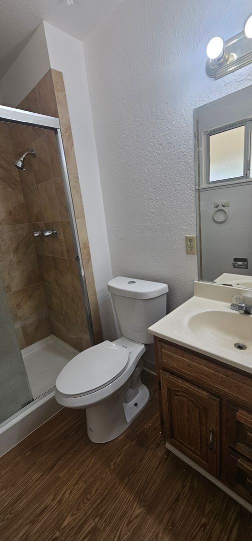 Building Photo - North West Reno 3 bed Room 2 bath 2 car garage Home For Rent,