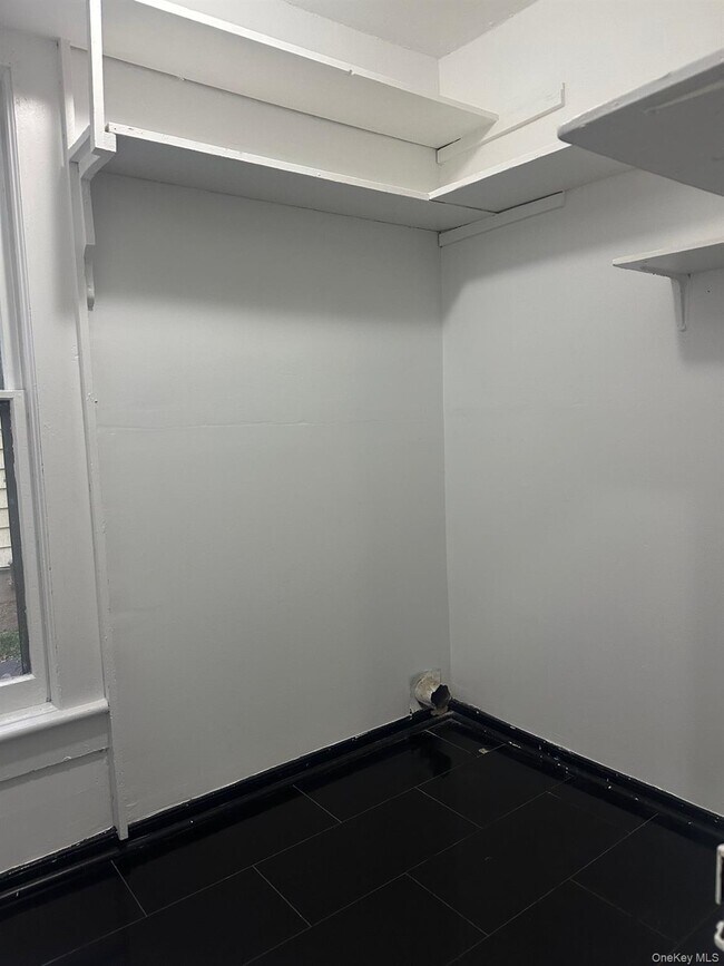 Building Photo - 25 Virginia Ave