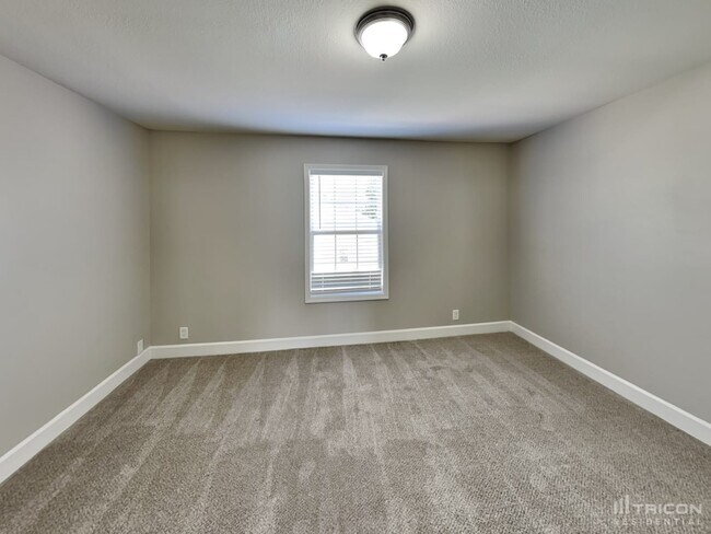 Building Photo - 947 Lavergne Lane La Vergne TN