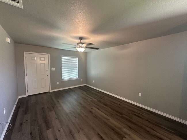 Building Photo - 3Bed / 2Bath in Temple, TX