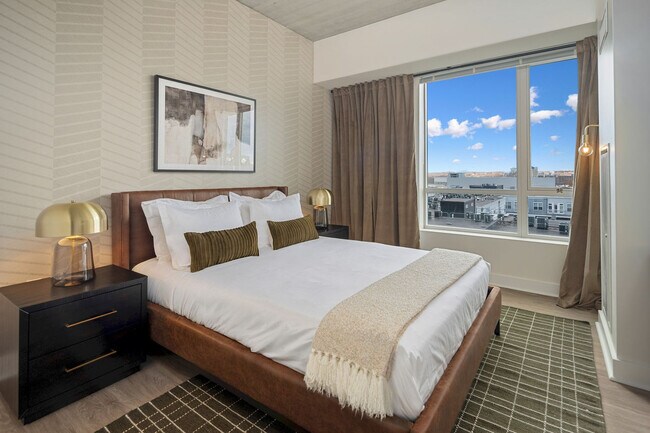 Building Photo - 479 Canal St