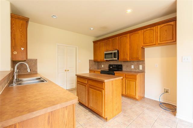 Building Photo - 4500 Carmel Mountain Dr