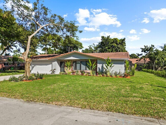 Building Photo - 2537 NW 116th Terrace