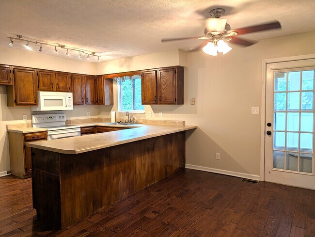 Building Photo - 10609 Sprawls Point