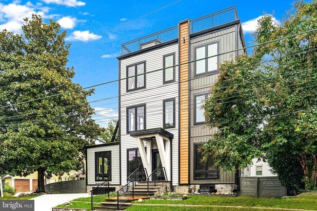 Building Photo - 3500 7th St N