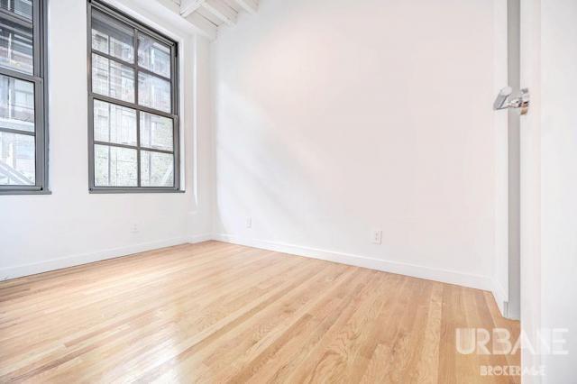 Building Photo - 3 bedroom in NEW YORK NY 10003