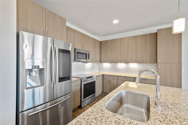 Building Photo - 1500 N Fitzhugh Ave