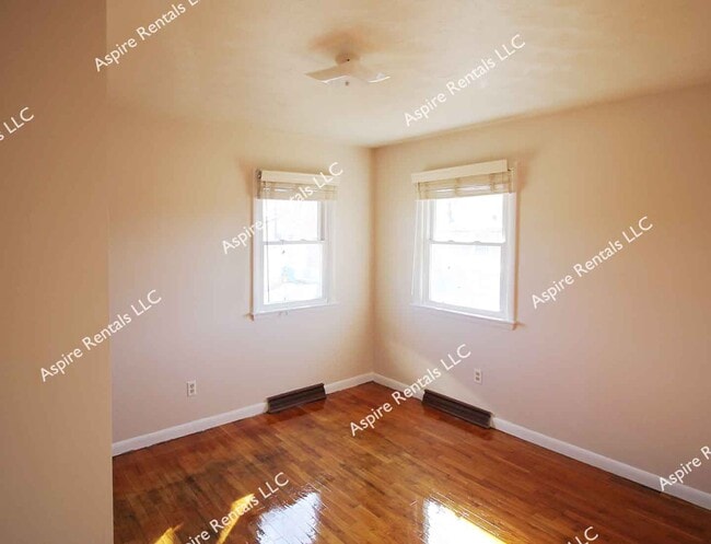 Building Photo - 4404 Rice Rd