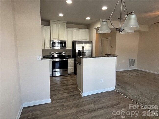 Building Photo - 7411 Red Mulberry Way