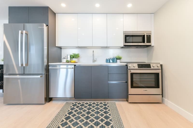 Building Photo - 932 Broadway