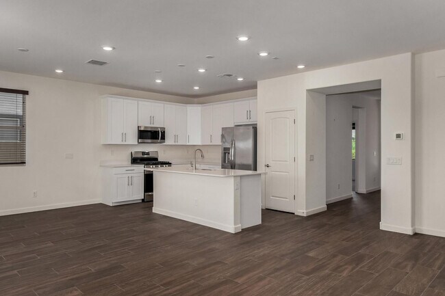 Building Photo - 20396 W Brittlewood Ave