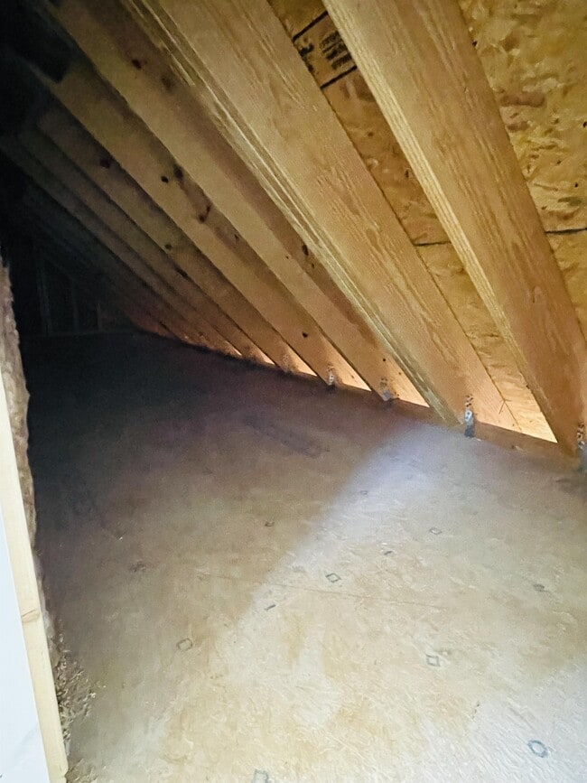 Building Photo - 72 Windgate Cir
