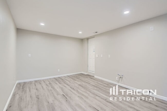 Building Photo - 667 W 2200 N