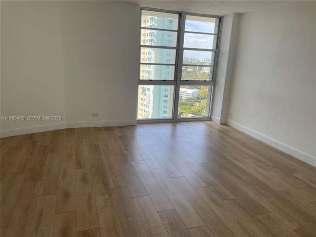 Building Photo - 2451 Brickell Ave