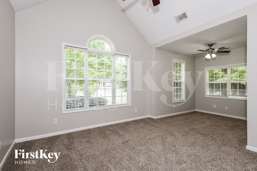 Building Photo - 48 Temperence Way