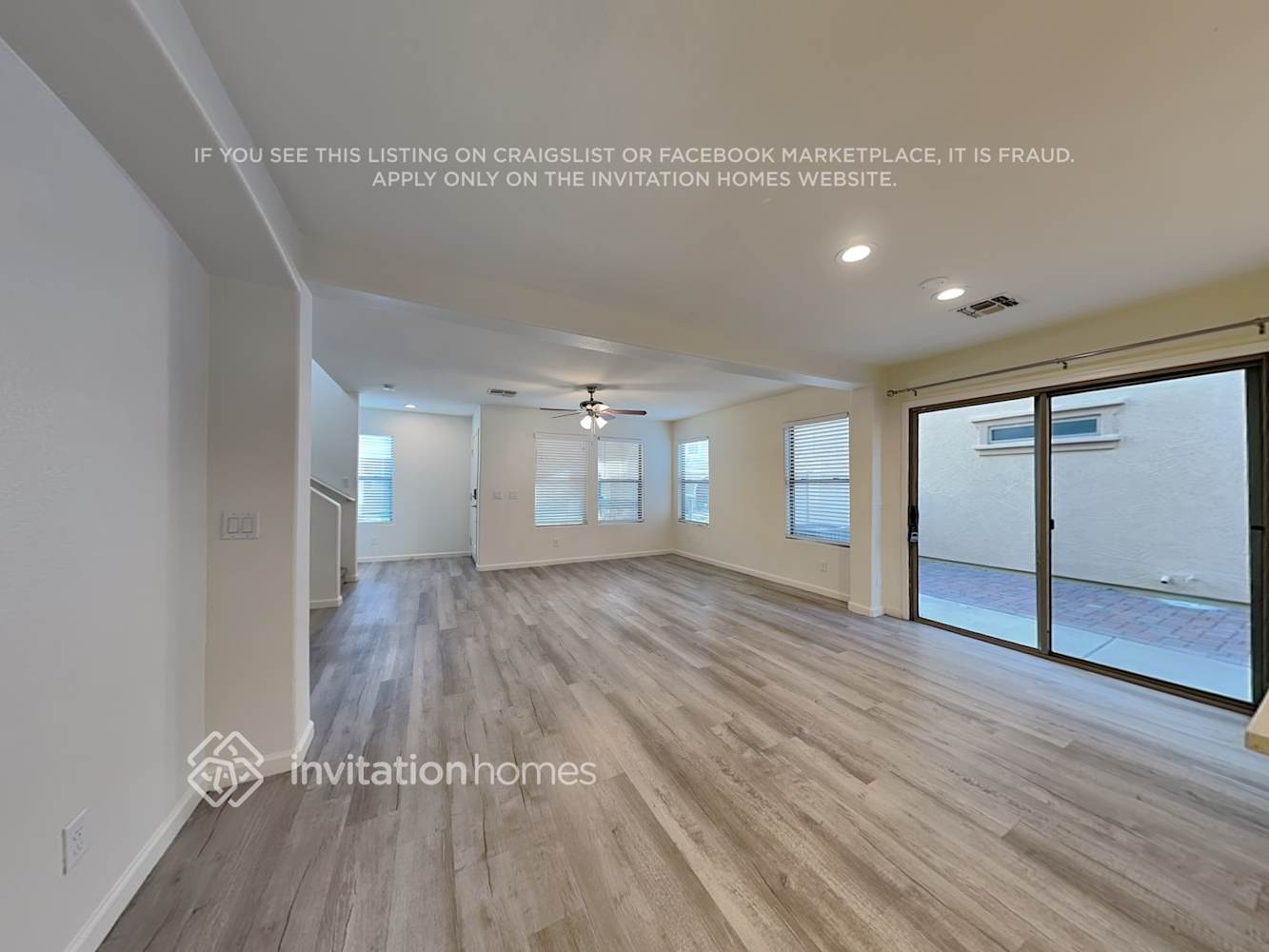 Building Photo - 5853 E Hoover Ave