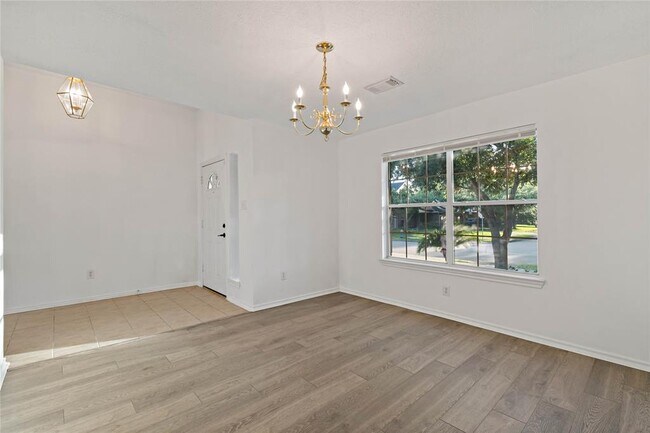 Building Photo - 4111 Mustang Rd