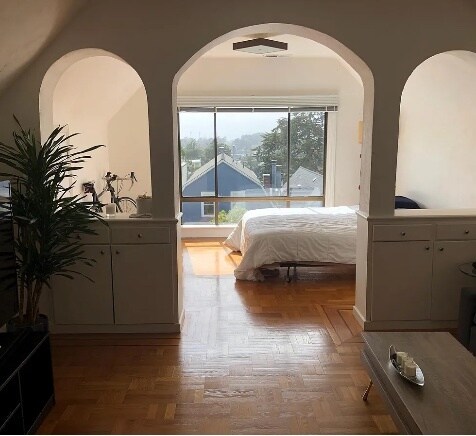 1st bedroom - 168 Belvedere St